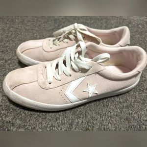 Converse pink and white women's size 5 or kids size 3